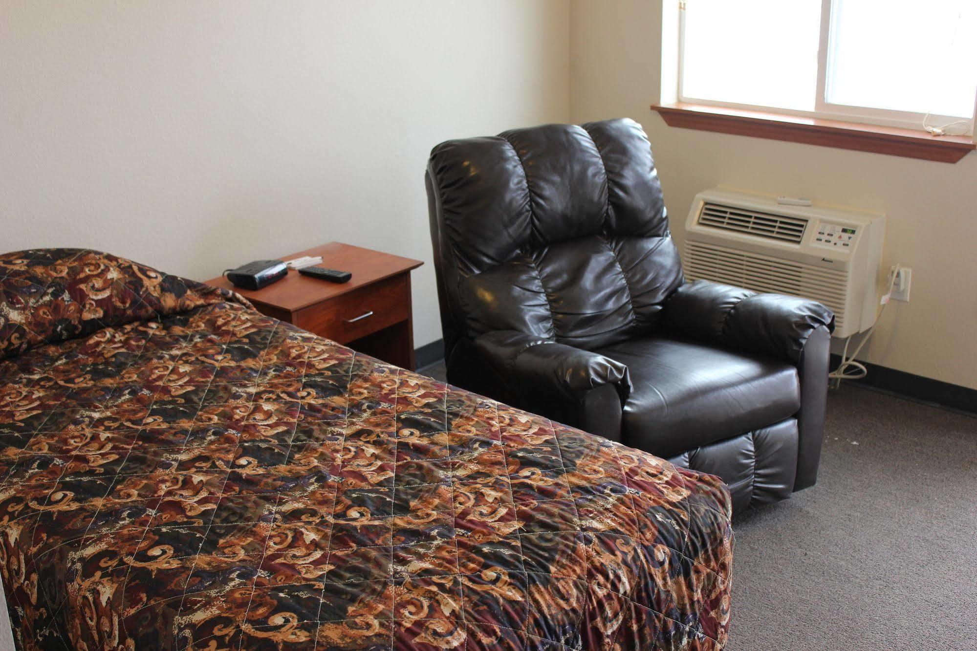 Prairie Suites Motel Williston Εξωτερικό φωτογραφία